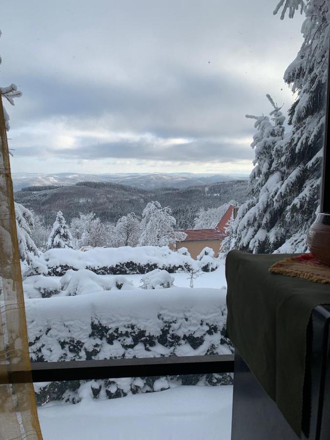 Chata U Klinovce Medenec エクステリア 写真